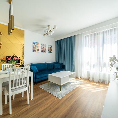 Apartamenty Sun & Snow Doki Gdansk Exterior photo
