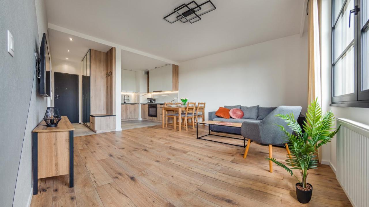 Apartamenty Sun & Snow Doki Gdansk Exterior photo